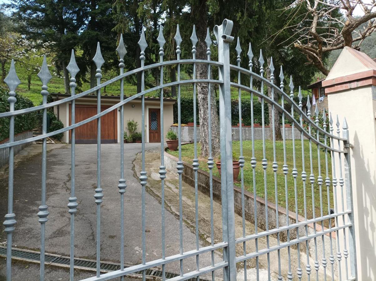 Villa Camelia Tuscany Pescia Buitenkant foto